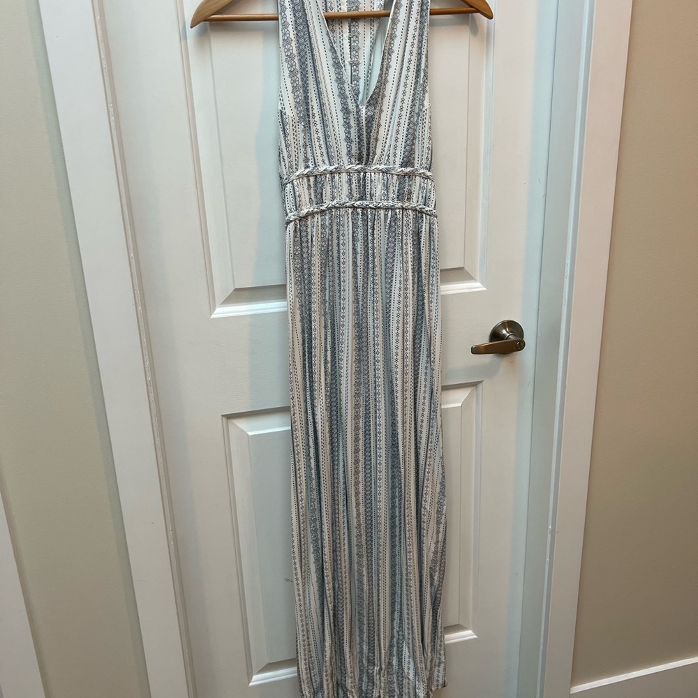 Japna Maxi dress in blue and White with button detail